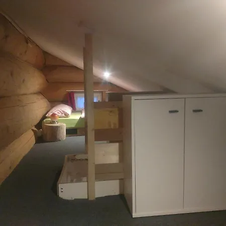 Blockhaus - Zwergenhaeusl דירה גרונאו אים אלמטל